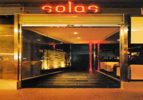 ＳＯＬＡＳ酒吧設(shè)計(jì)理念　愛爾蘭式的溫暖酒吧設(shè)計(jì)效果圖
