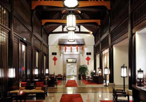 酒店大堂設(shè)計(jì)說明　　酒店大堂設(shè)計(jì)效果圖