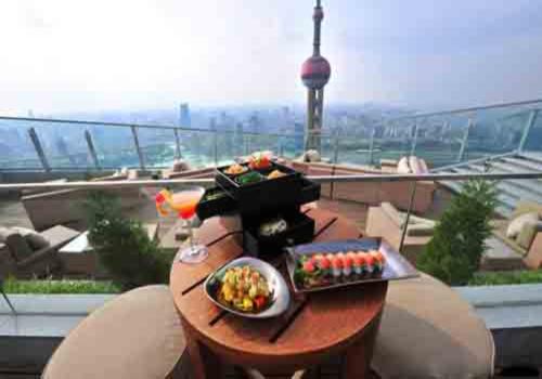 最獨(dú)特景觀餐廳獎(jiǎng)－－上海Ｆｌａｉｒ頂層餐廳酒吧設(shè)計(jì)欣賞