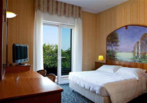 酒店設(shè)計重合   Hotel Manin四星級商務(wù)便利型賓館設(shè)計欣賞 