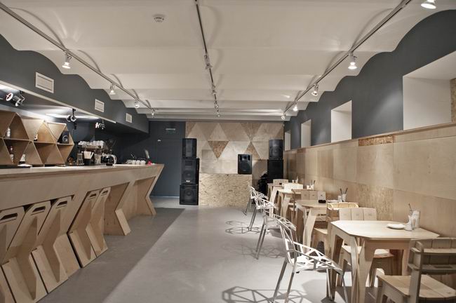 創(chuàng)意組合 圣彼得堡 APTEK 個性酒吧設計說明