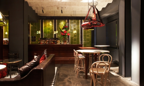 國(guó)外特色酒吧設(shè)計(jì) 巴塞羅那 Cachitos特色酒吧設(shè)計(jì)圖欣賞