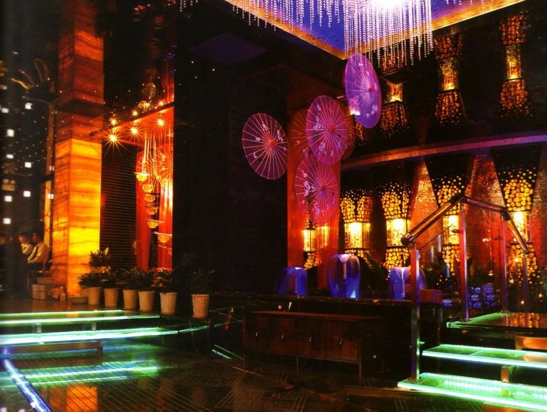 百樂門夜總會設(shè)計效果圖欣賞 迷離的空間