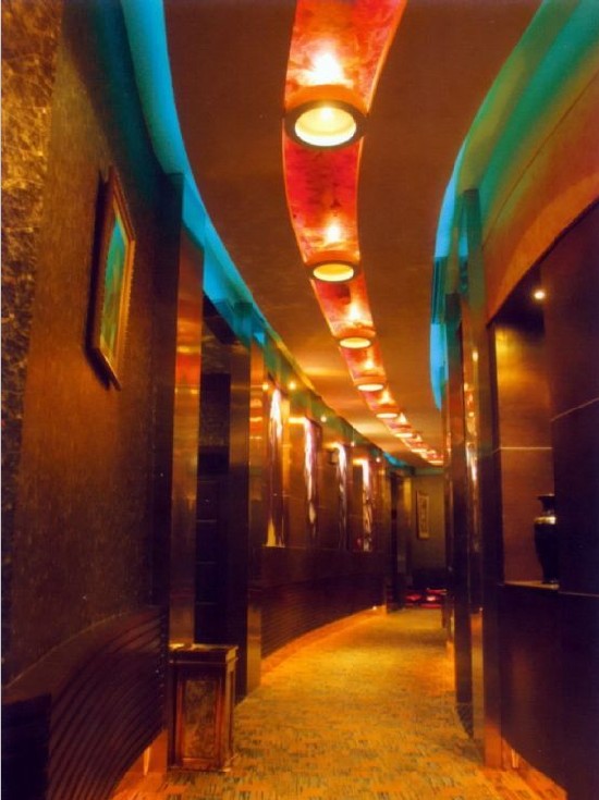 株洲自由度KTV設(shè)計(jì)欣賞 簡(jiǎn)潔不失雅致