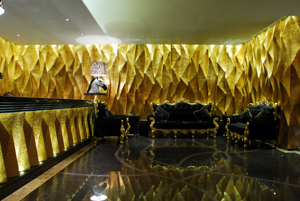 新天地KTV設(shè)計(jì)案例賞析 取傳統(tǒng)裝飾設(shè)計(jì)之“形”“神”