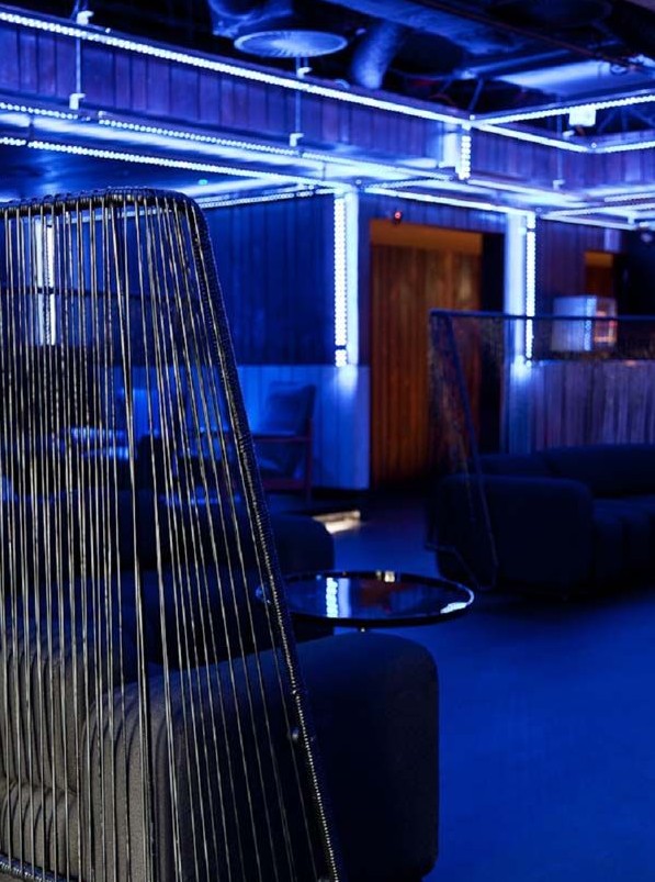 來(lái)自巴西迪斯科舞廳設(shè)計(jì)案例賞析 水晶的世界