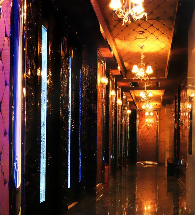 匯聚大都會(huì)時(shí)尚元素 哈爾濱金色時(shí)代尚會(huì)娛樂會(huì)所設(shè)計(jì)欣賞