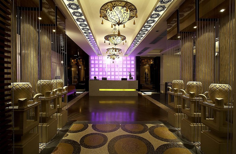 融合歐洲地中海城堡設(shè)計(jì)風(fēng)格 星河灣桑拿中心設(shè)計(jì)欣賞