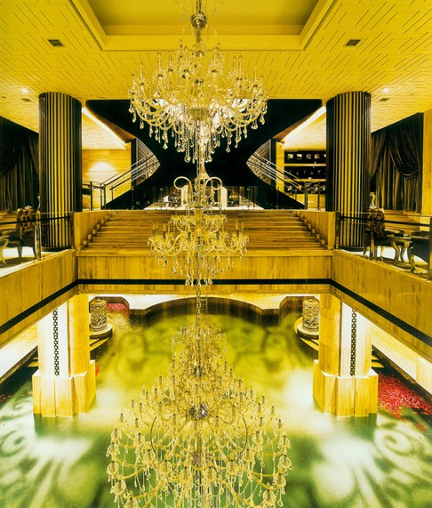 銀色假日洗浴會所設(shè)計欣賞 感觸舒適的簡約美