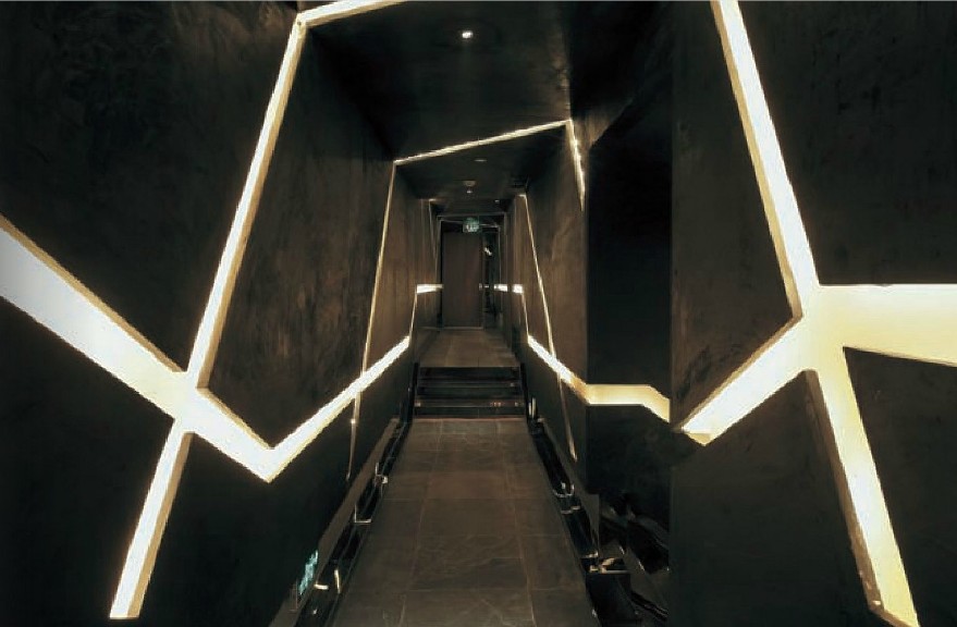 紅酒演繹出的高雅別致 KAYLAI158餐飲會所設(shè)計