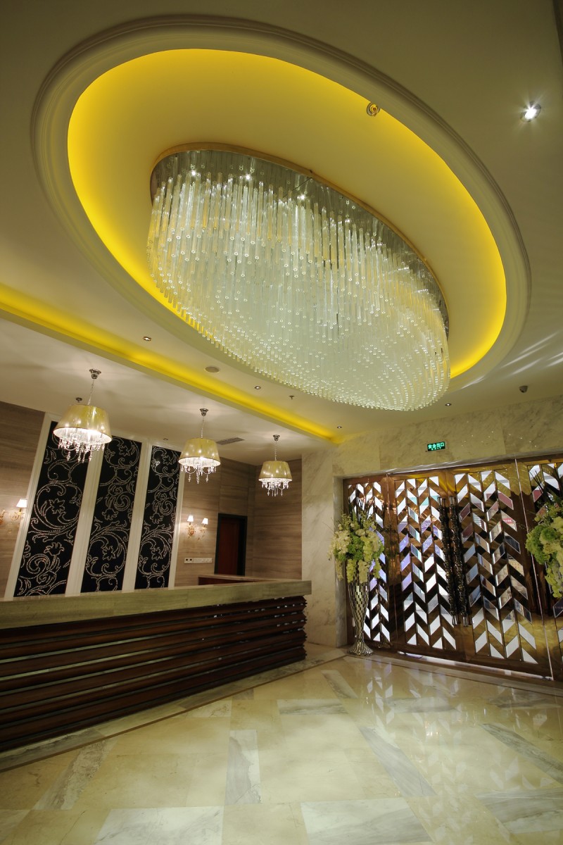 成都陽光都市ＫＴＶ設(shè)計(jì) 定位于高端商務(wù)人士