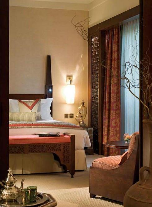 迪拜老城宮殿酒店:重現(xiàn)一千零一夜的童話故事