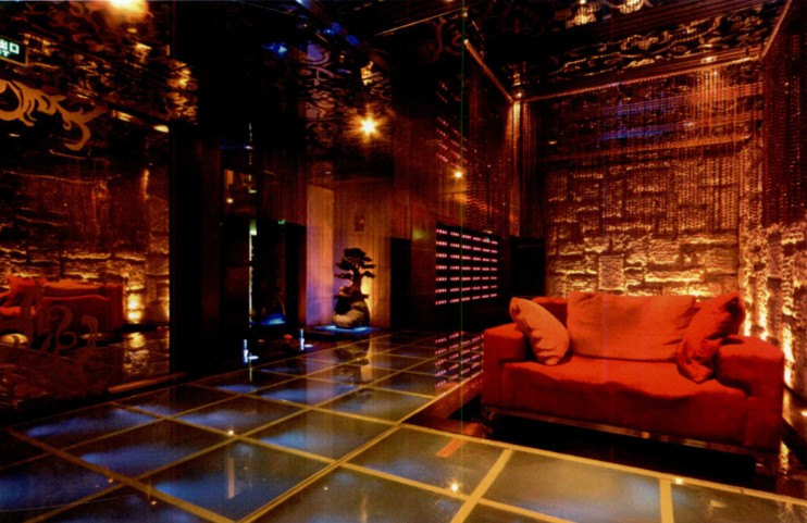 簡(jiǎn)單也會(huì)成為空間的一大亮點(diǎn) 成都旗艦俱樂(lè)部設(shè)計(jì)欣賞