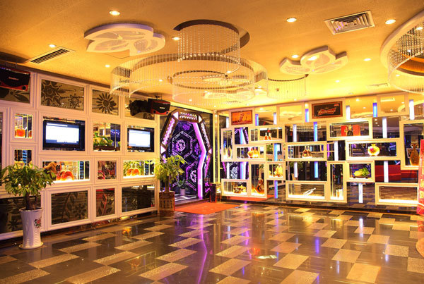 格調(diào)優(yōu)雅 百樂城量販KTV設(shè)計(jì)效果圖賞析
