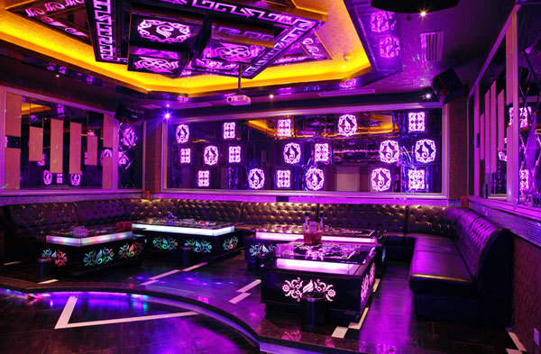 格調(diào)優(yōu)雅 百樂城量販KTV設(shè)計(jì)效果圖賞析