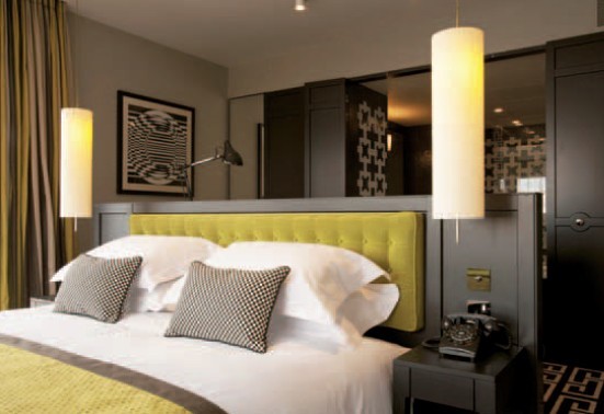 商務(wù)會所設(shè)計再現(xiàn)奢華英倫風