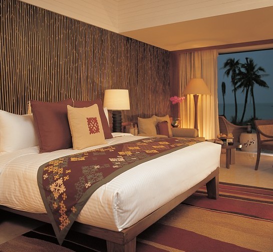 現(xiàn)代時(shí)尚會(huì)所設(shè)計(jì)