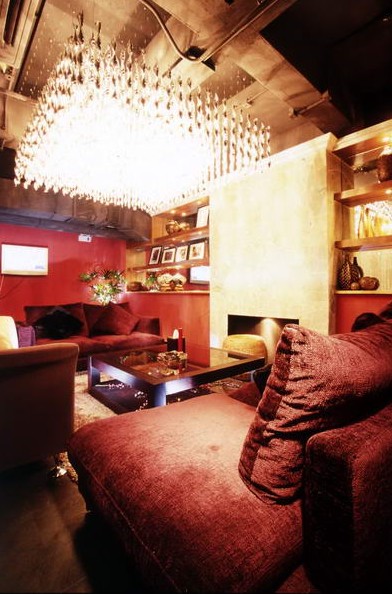 紫湖酒匯酒吧設(shè)計(jì) 大膽演繹傳統(tǒng)酒文化