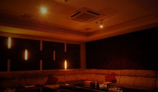 金碧輝煌KTV設計